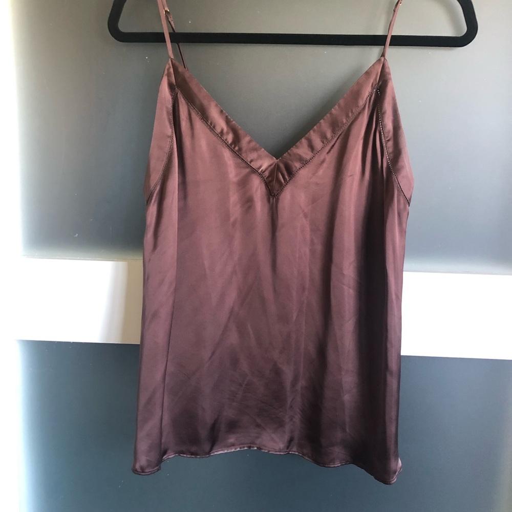 Aritzia Babaton Cabral Camisole Medium
